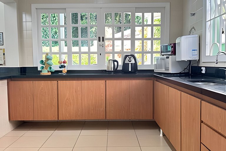 A Campeã da Riviera! Casa Térrea Piscina Aquecida