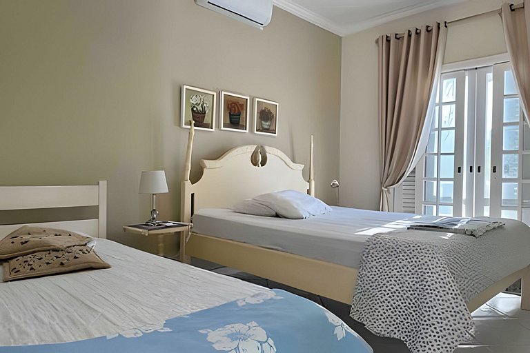 Maravilhosa Casa na Riviera | 5 Suítes | Módulo 20