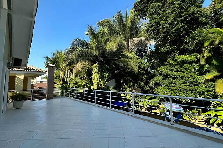 Maravilhosa Casa na Riviera | 5 Suítes | Módulo 20