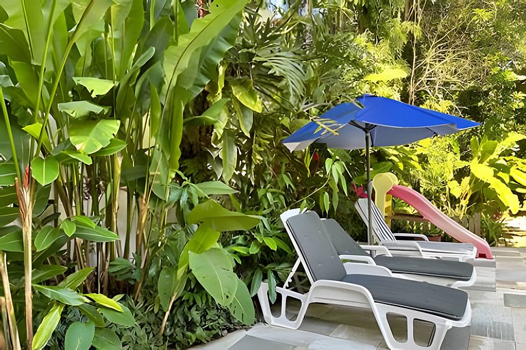 Maravilhosa Casa na Riviera | 5 Suítes | Módulo 20