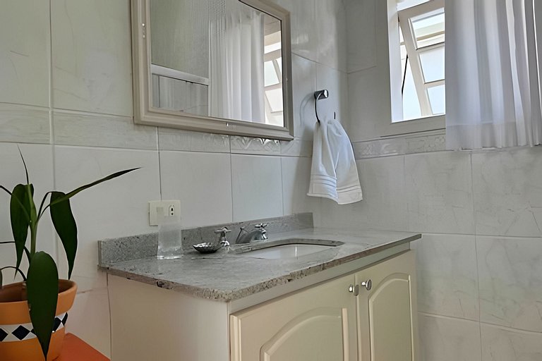 Maravilhosa Casa na Riviera | 5 Suítes | Módulo 20