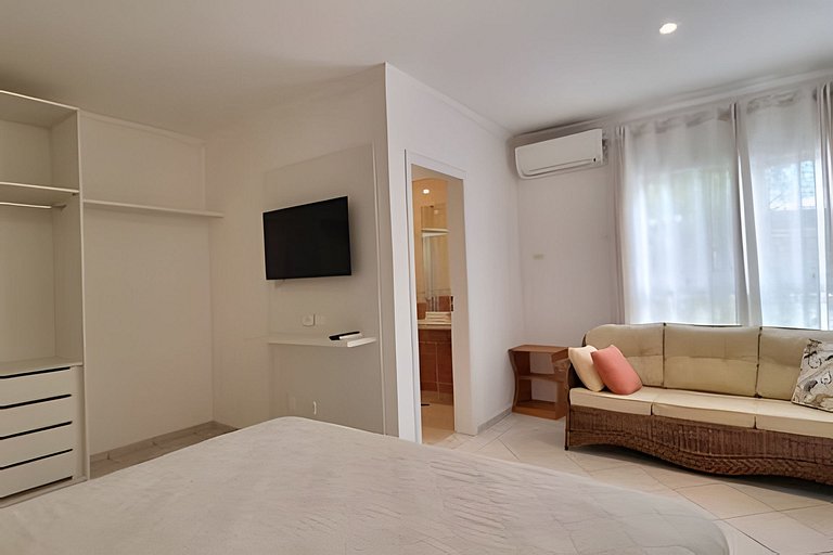 Casa de Alto Padrão | 6 Quartos @aluguel.riviera