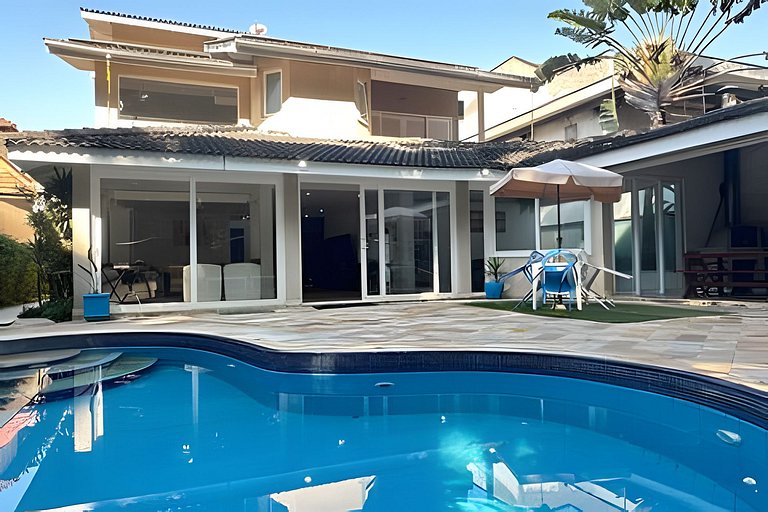 A Melhor da Riviera! 5 Suítes | Piscina Aquecida