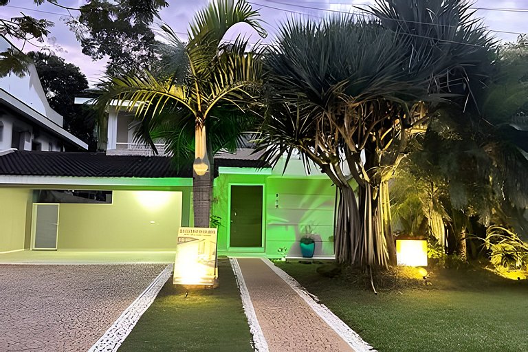 A Melhor da Riviera! 5 Suítes | Piscina Aquecida