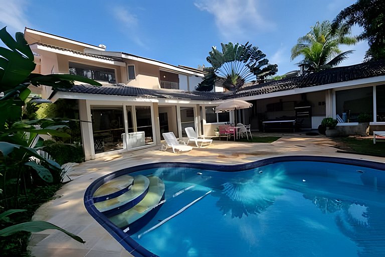 A Melhor da Riviera! 5 Suítes | Piscina Aquecida