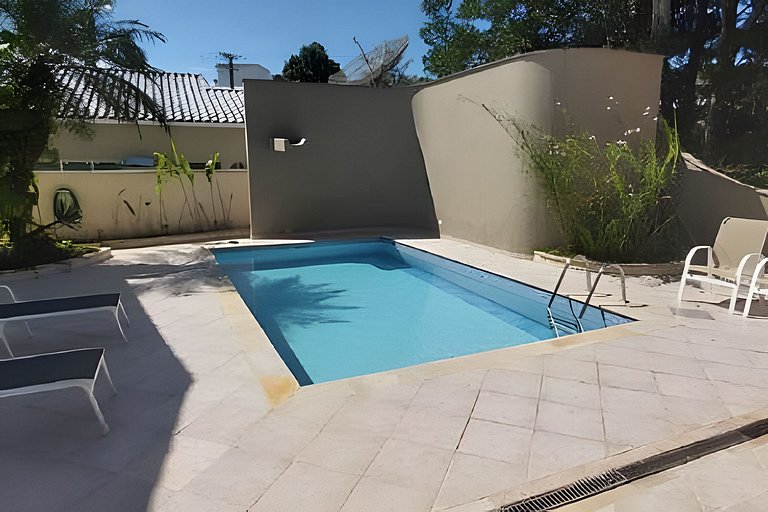 Casa Térrea | Piscina Aquecida | 4 Quartos Mód 20
