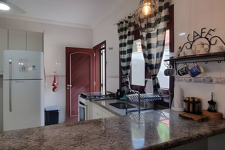 Casa Térrea | Piscina Aquecida | 4 Quartos Mód 20