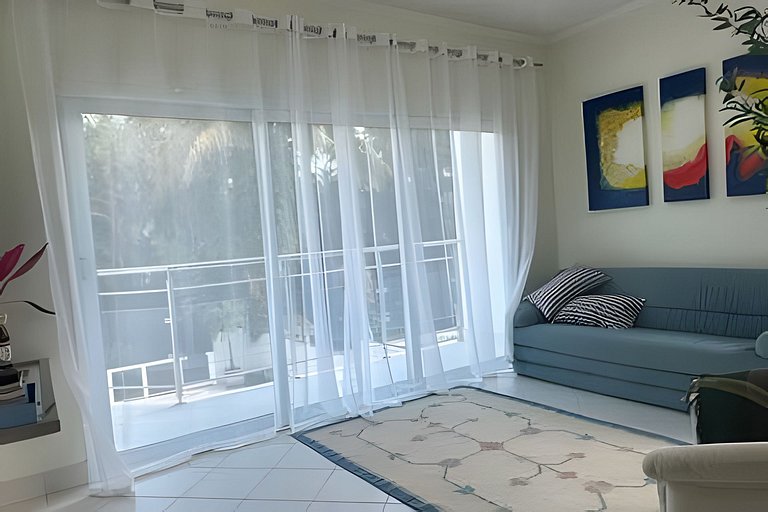 Tranquila e Espaçosa Casa na Riviera | 4 Suítes