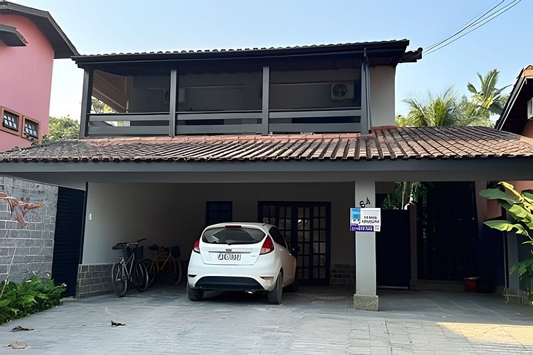 Casa Próxima à Praia Riviera | 4 Quartos | Mód 21