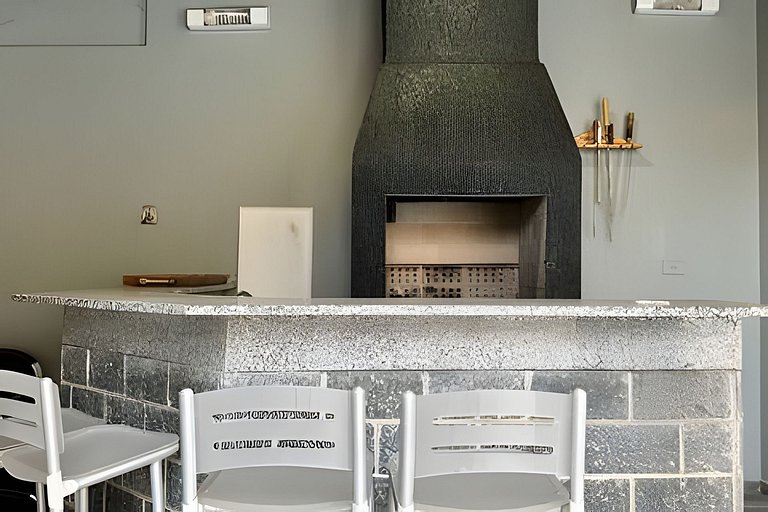 Casa Próxima à Praia Riviera | 4 Quartos | Mód 21