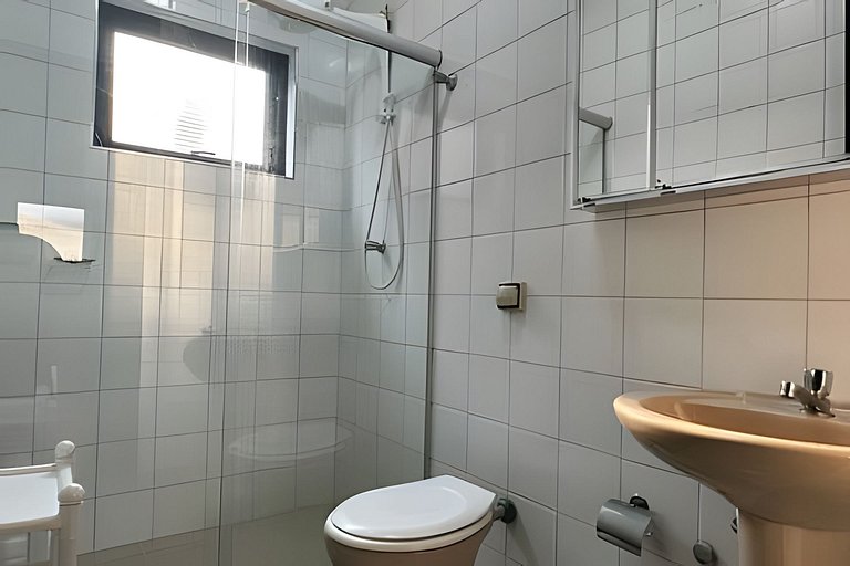 Casa Próxima à Praia Riviera | 4 Quartos | Mód 21