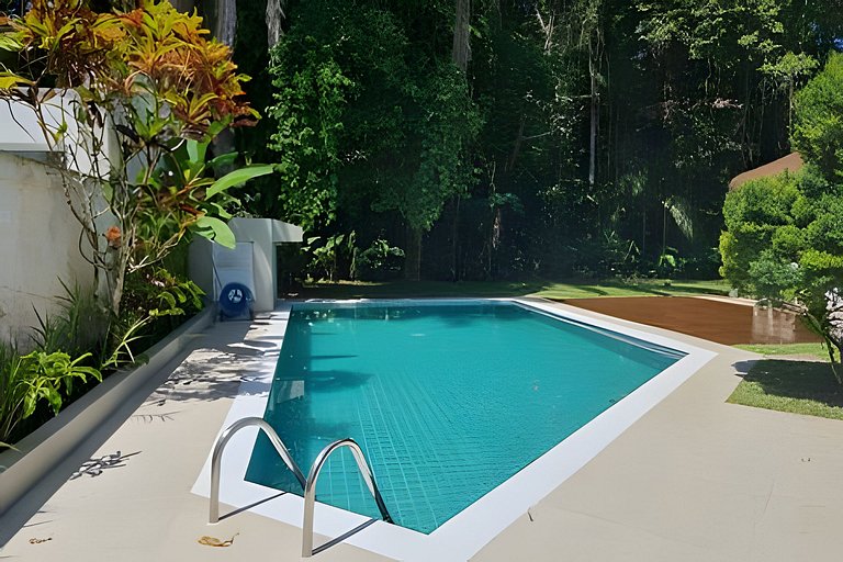 Linda Casa de 5 Quartos na Riviera - Mod 22