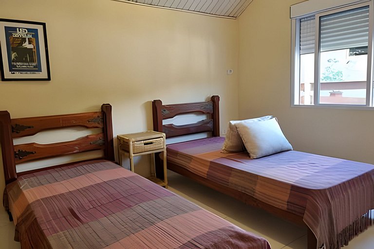 Linda Casa de 5 Quartos na Riviera - Mod 22