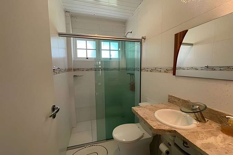 Linda Casa de 5 Quartos na Riviera - Mod 22