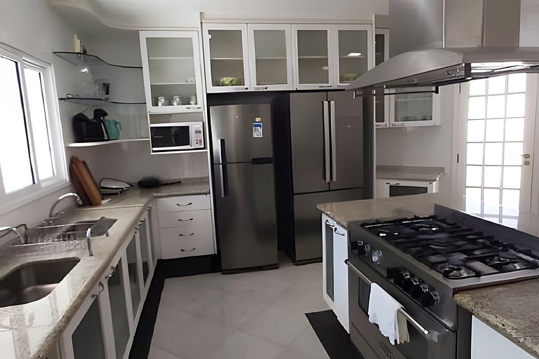 Magnífica Mansão | 10 Suítes @aluguel.riviera