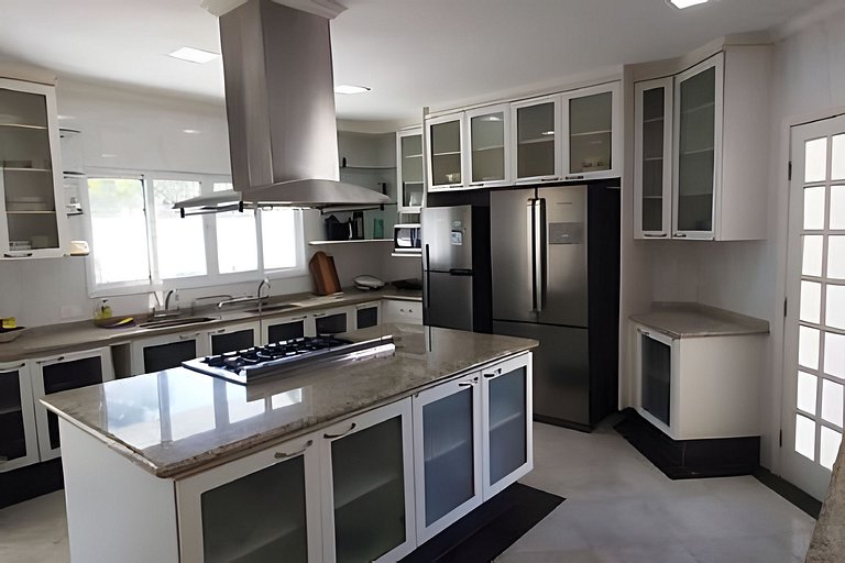 Magnífica Mansão | 10 Suítes @aluguel.riviera