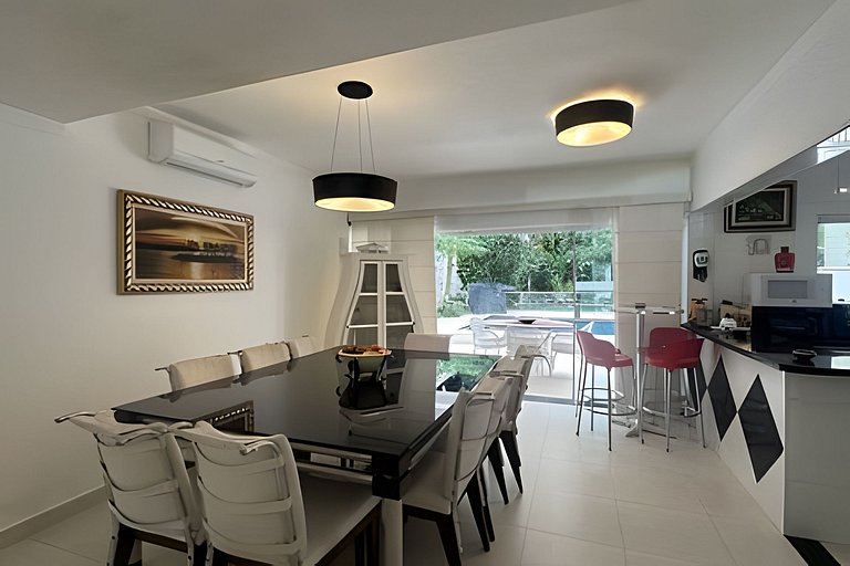 Ampla e Linda Casa | 5 Suítes | Riviera Mód 28