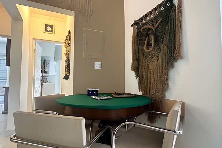 Ampla Casa - 5 Suítes na Riviera