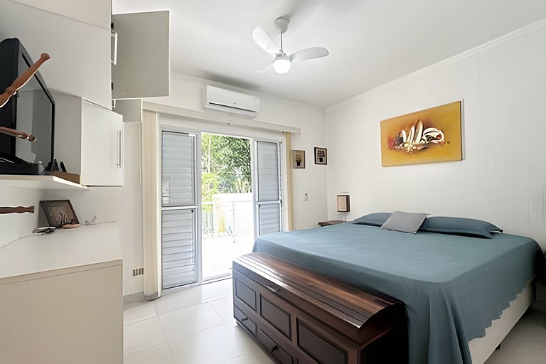 Ampla Casa - 5 Suítes na Riviera