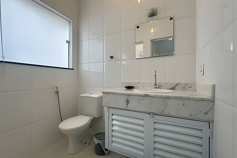 Ampla Casa - 5 Suítes na Riviera