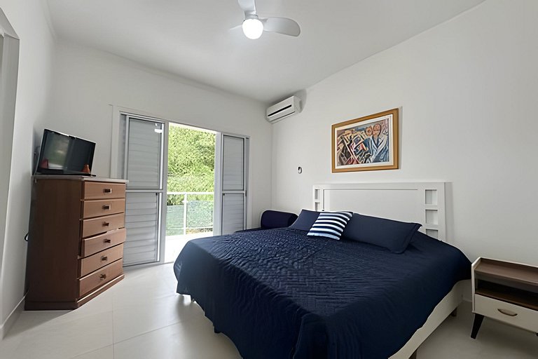 Ampla Casa - 5 Suítes na Riviera