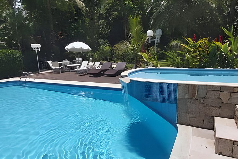 Alto Padrão na Riviera | 7 Quartos | Mód 19