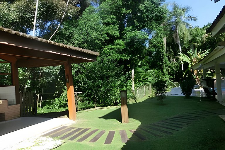 Piscina Aquecida - Casa  de 5 Suítes na Riviera