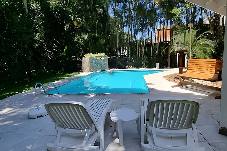 Piscina Aquecida - Casa  de 5 Suítes na Riviera