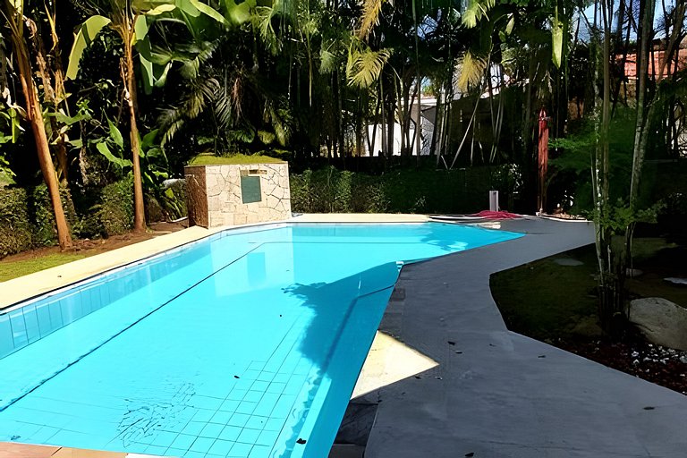 Piscina Aquecida - Casa  de 5 Suítes na Riviera