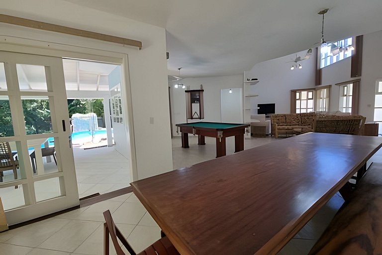 Piscina Aquecida - Casa  de 5 Suítes na Riviera