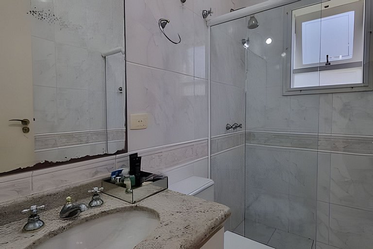 Piscina Aquecida - Casa  de 5 Suítes na Riviera