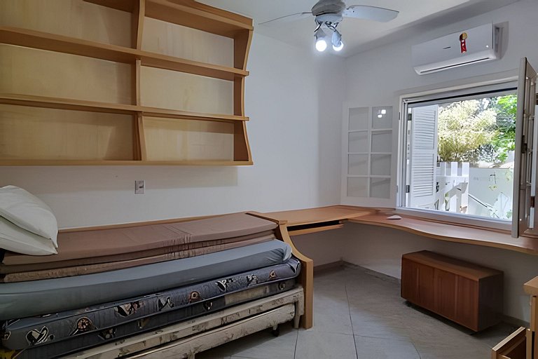 Piscina Aquecida - Casa  de 5 Suítes na Riviera