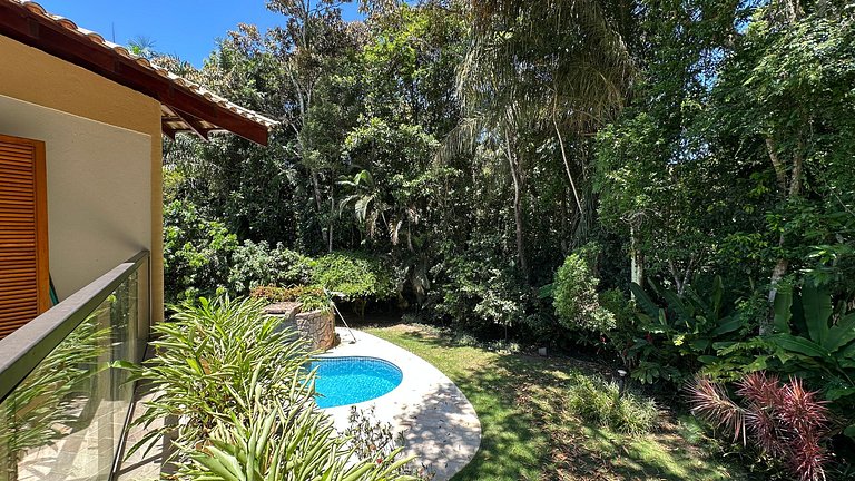 Belíssima Casa de 5 Suítes com Campo de Futebol | Módulo 20