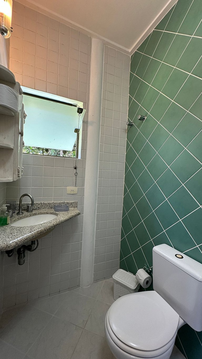 Belíssima Casa de 5 Suítes com Campo de Futebol | Módulo 20