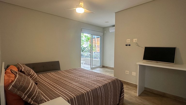 Casa de Alto Padrão | 6 Suítes | Módulo 4