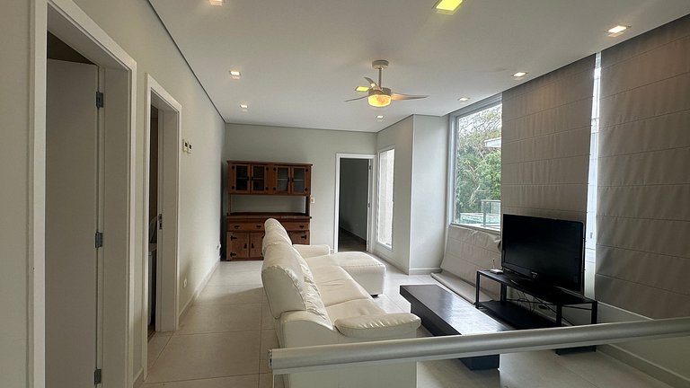 Casa de Alto Padrão | 6 Suítes | Módulo 4