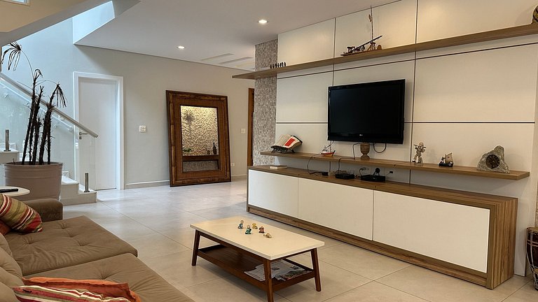 Casa de Alto Padrão | 6 Suítes | Módulo 04