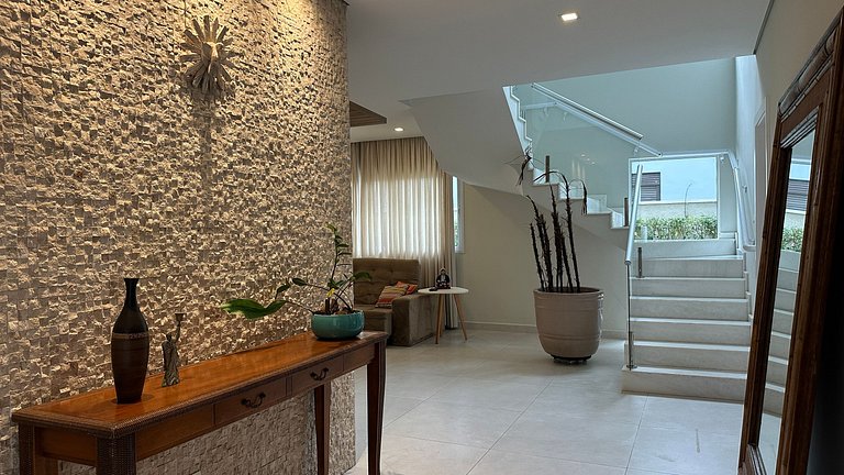 Casa de Alto Padrão | 6 Suítes | Módulo 4