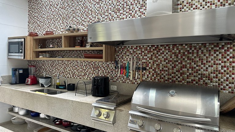 Casa de Alto Padrão | 6 Suítes | Módulo 4