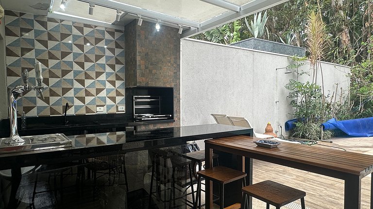 Casa de Alto Padrão | 6 Suítes | Módulo 04