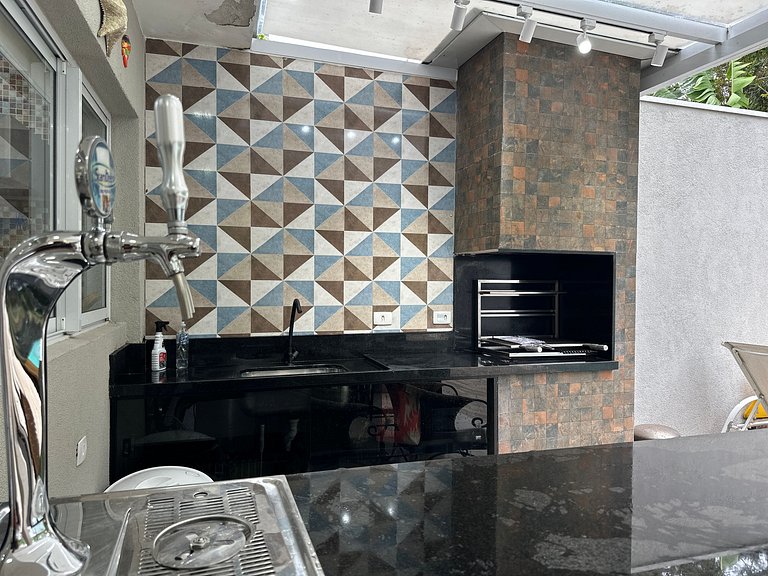 Casa de Alto Padrão | 6 Suítes | Módulo 04