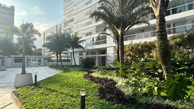 Lindo Apto de 3 Suítes - Cond. All Time - Mod 8