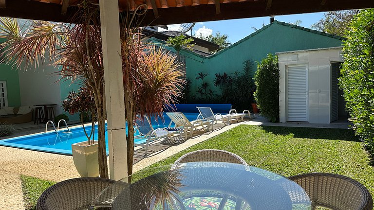 A Campeã da Riviera! Casa Térrea | 4 Quartos | Piscina Aquec
