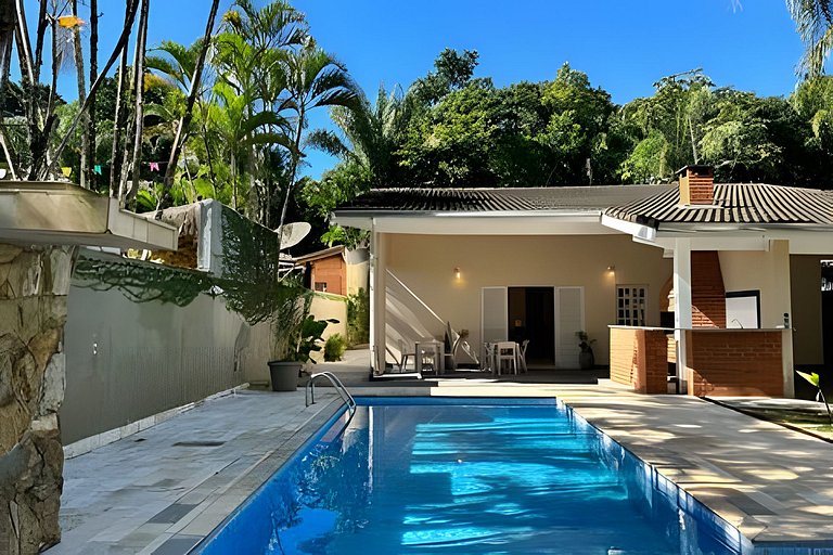 Ampla Casa Térrea na Riviera - Mód 22