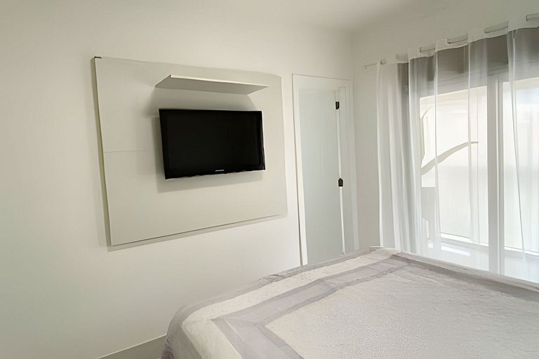 Apto com Piscina Aquecida | Riviera Mód 7