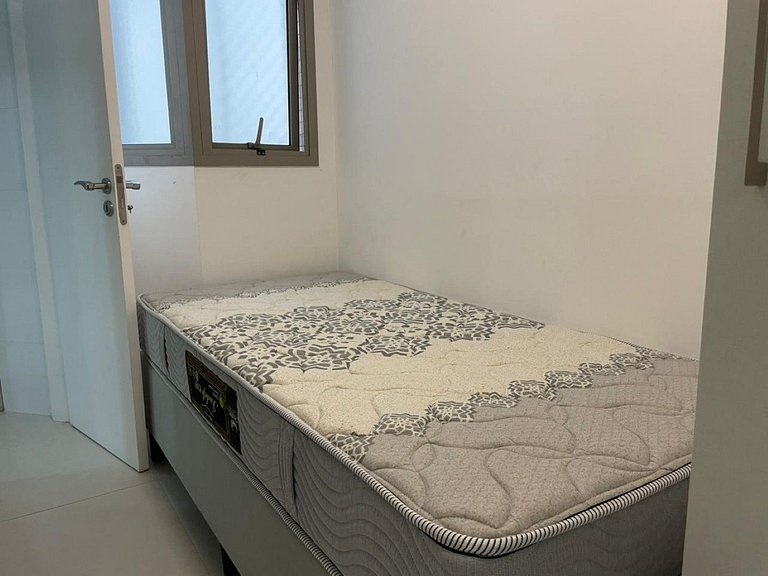 Apto com Piscina Aquecida | Riviera Mód 7