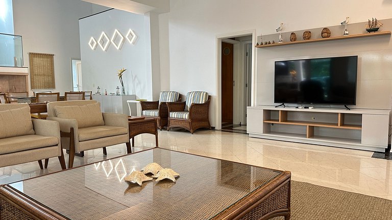 Casa de Alto Padrão na Riviera | Módulo 3