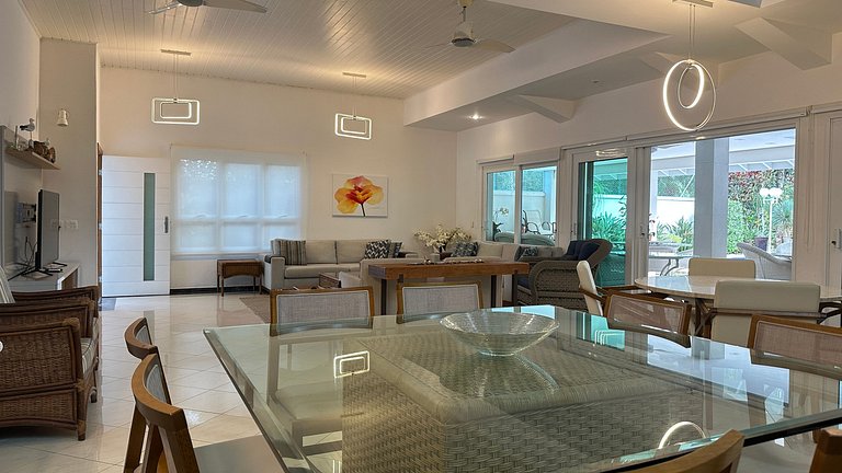 Casa de Alto Padrão na Riviera | Módulo 3