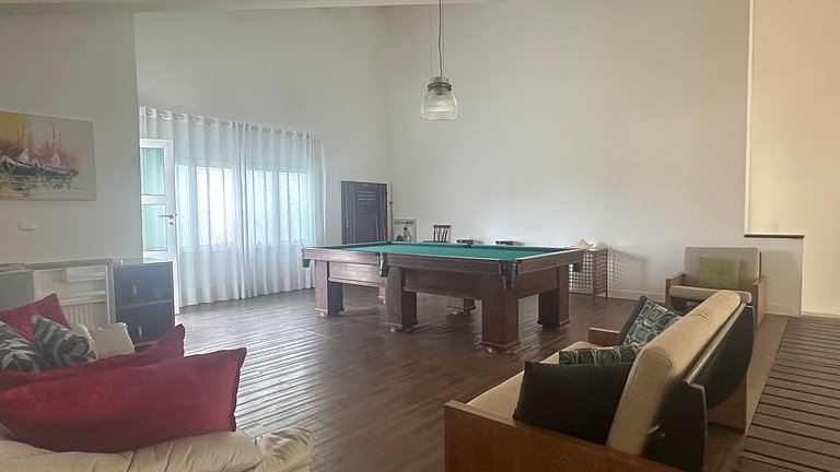 Alto Padrão na Riviera | 7 Quartos | Mód 19