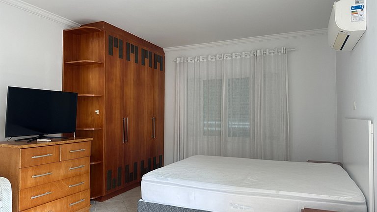 Alto Padrão na Riviera | 7 Quartos | Mód 19